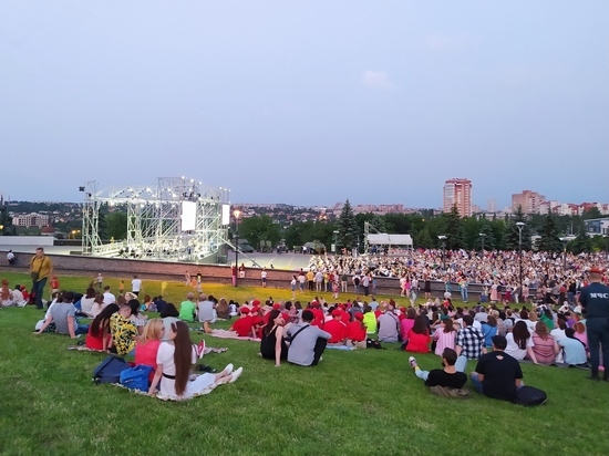 Тысячи дончан пришли послушать всемирно известную пианистку