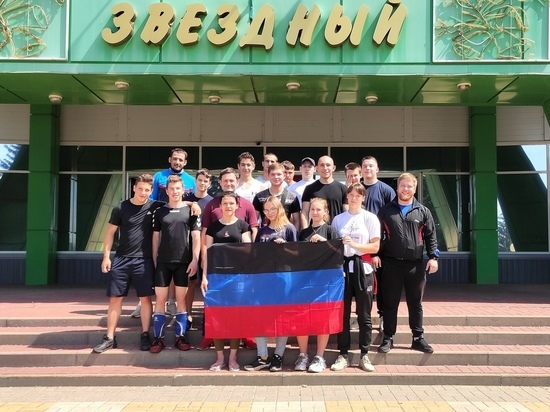 Донецкие тяжелоатлеты вернулись из Белгорода с 14 наградами
