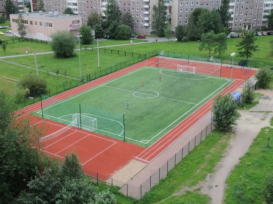 В Тверской области строят школьные стадионы и спорткомплексы