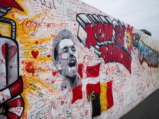 ФИФА заплатит за травмы Эриксена и Дембеле, но клубам этого не хватит