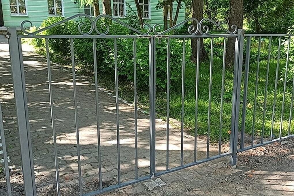 15 метров забор. 300 Метров забора.