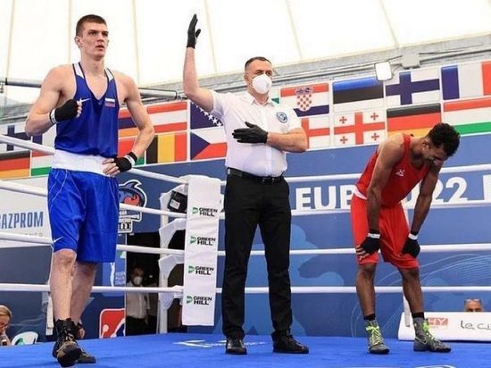 Иван Ступин из Хабаровска вышел в финал Первенства Европы по боксу среди юниоров