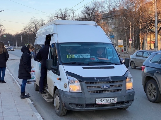 Мэрия Рязани выявила нарушения в работе восьми коммерческих перевозчиков