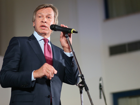 Сенатор Пушков назвал «неумным» заявление британских военных после инцидента у Крыма