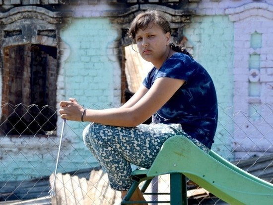 В Сапожковском районе 15-летняя девочка спасла семью во время пожара в доме