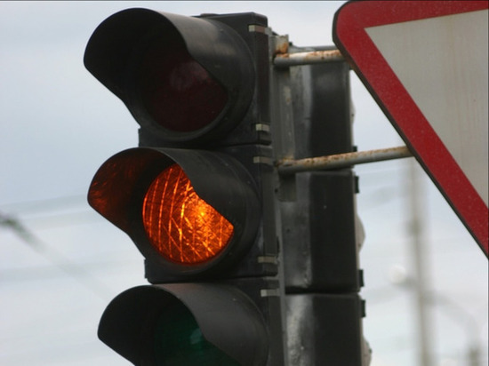Омский дептранс откорректировал работу светофоров на оживлённых перекрестках