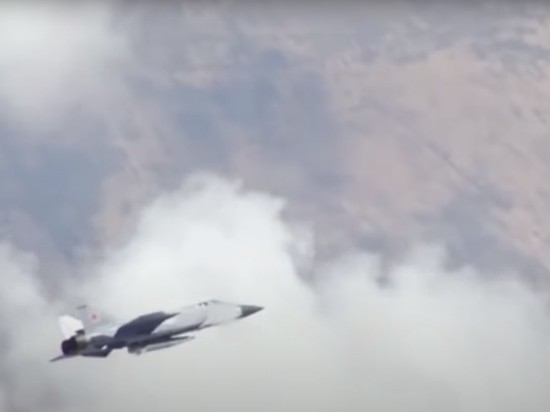 Впервые переброшены в Сирию носители гиперзвуковых ракет МиГ-31К