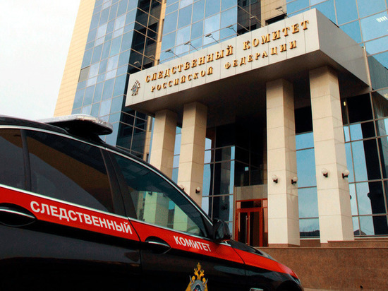 Иностранца задержали за попытку взятки брянскому начальнику отдела миграции