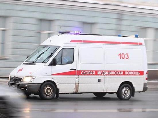 Под Брянском госпитализировали пьяного водителя Kia после съезда в кювет