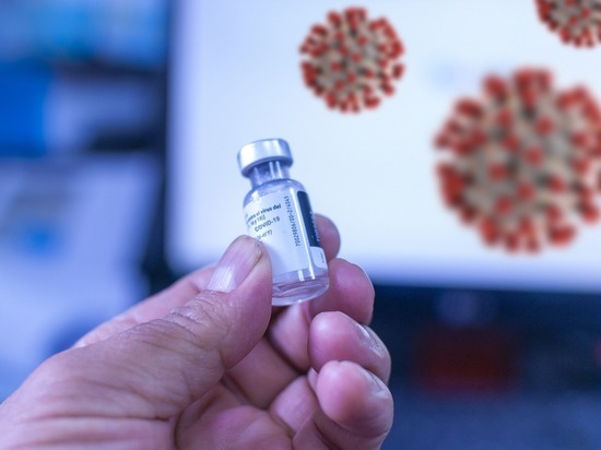 Медучреждения Читы получили 9,6 тыс доз вакцины от коронавируса