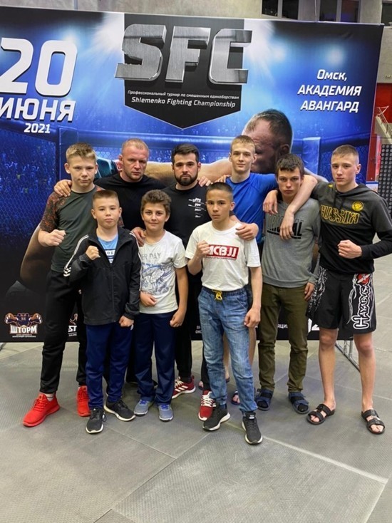 Юные бойцы ММА из Томска вернулись со всероссийских соревнований с медалями