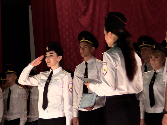 Донецкую полицию пополнят почти 200 молодых офицеров