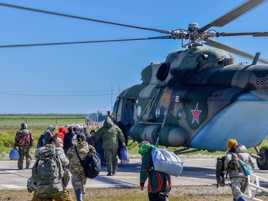 Тундровиков Ямальского района эвакуировали из зоны падения частей ракеты