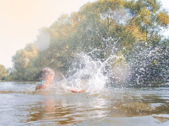 Новгородская прокуратура проверила запрещенные для купания водоемы