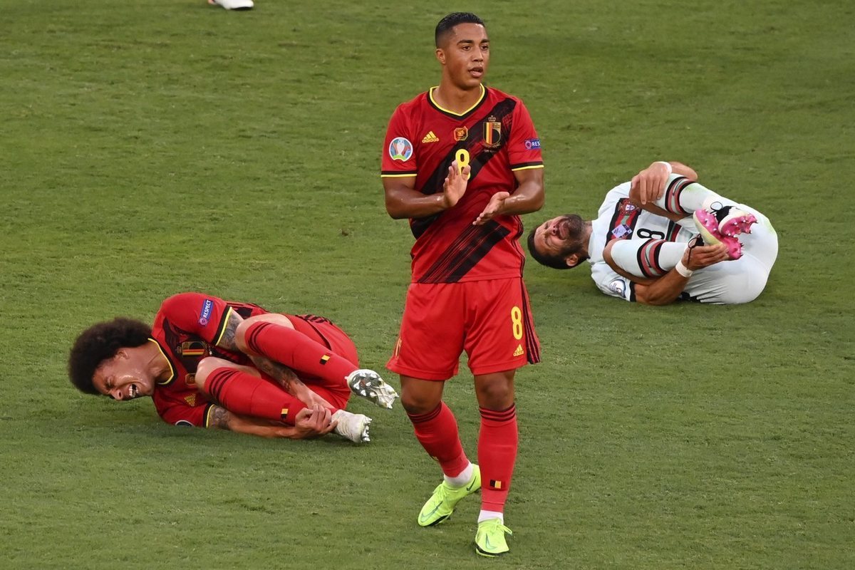 Бельгия вымучила победу и потеряла лидера, Португалия едет ...