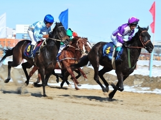 В Якутии пройдут конные скачки на призы Главы республики