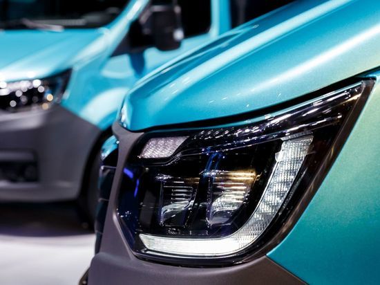 С 24 июня дистрибьютор марки ГАЗ – Группа компаний «Современные транспортные технологии» начала принимать заявки на модельный ряд коммерческого автомобиля «ГАЗель NN»