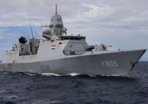 Очередной инцидент с военным кораблем НАТО в Черном море свидетельствует о том, что Альянс не адекватно оценивает происходящее