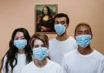 Ученые из Соединенных Штатов создали защитную маску, позволяющую определить, заражен ли носящий ее пациент коронавирусной инфекцией