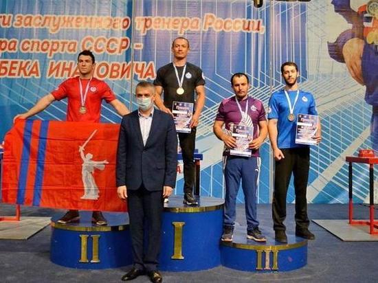 Якутянин выиграл Всероссийский турнир по армрестлингу