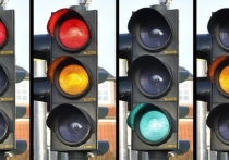 В июне в Томске новые светофоры с желтым чередующимся сигналом установили на улицах Артема, 3, 11а, Усова, 66, М