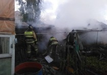 Около 4 утра в МЧС поступило сообщение о пожаре в Красноярске на ул