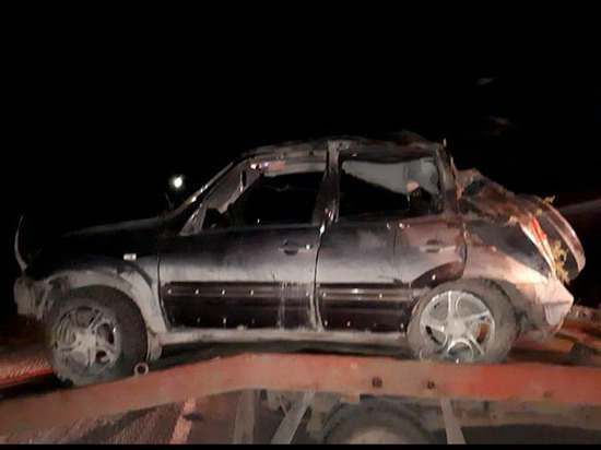 В ночном ДТП под Саткой погиб пассажир и трое получили травмы