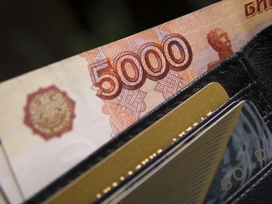 Фальшивые банкноты выявили в Великих Луках на уходящей неделе
