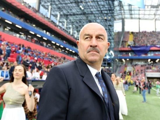 Черчесов объяснил невызов Смолова в сборную России на Евро-2020