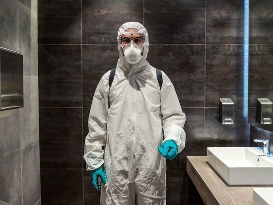 Экс-главврач Боткинской больницы спрогнозировал четвертую волну пандемии в Петербурге