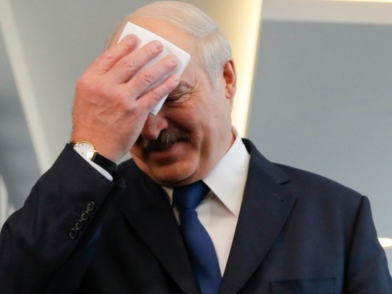 Лукашенко: из Литвы запустили беспилотник с канистрой со взрывчаткой