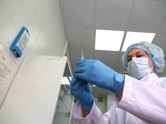 В Башкирии должны вакцинироваться 60 процентов госслужащих