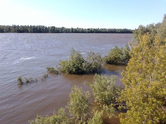 МЧС вновь призвало жителей Омска к осторожности на реках и озёрах