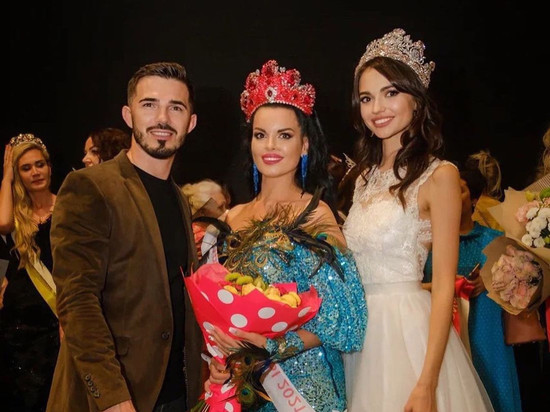 Обладательницей титула "Миссис Красноярск-2021" стала мама двоих детей Надежда Акопян