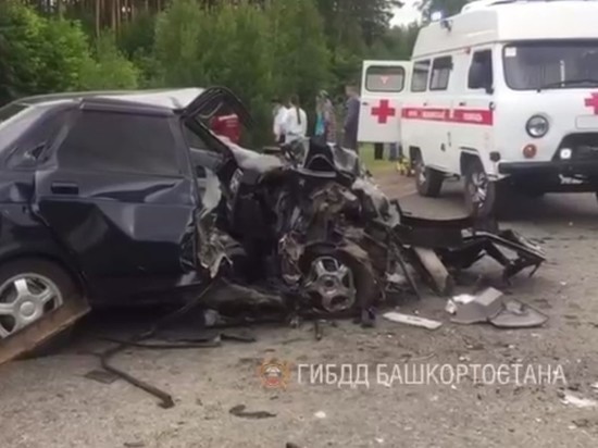 ДТП на встречке в Башкирии: один человек погиб, трое пострадали