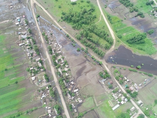 Вода покинула более 30 жилых домов Приамурья за сутки