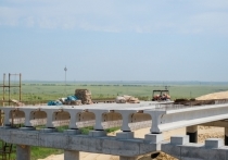 Под Волгоградом подрядчик приступил к первой части возведения третьего пускового комплекса мостового перехода через Волгу