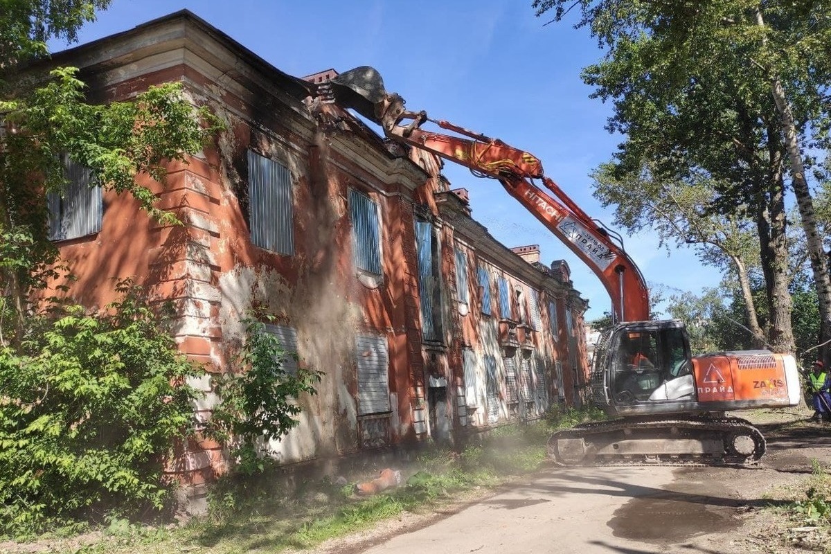 Последние ветхие дома снесут в Колпино по программе реновации - МК  Санкт-Петербург