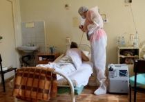 В настоящее время в Красноярском крае для лечения пациентов с коронавирусной инфекцией нового типа в 48-ми инфекционных госпиталях развёрнуто уже более 5 000 коек , которые заняты почти на 90% мест