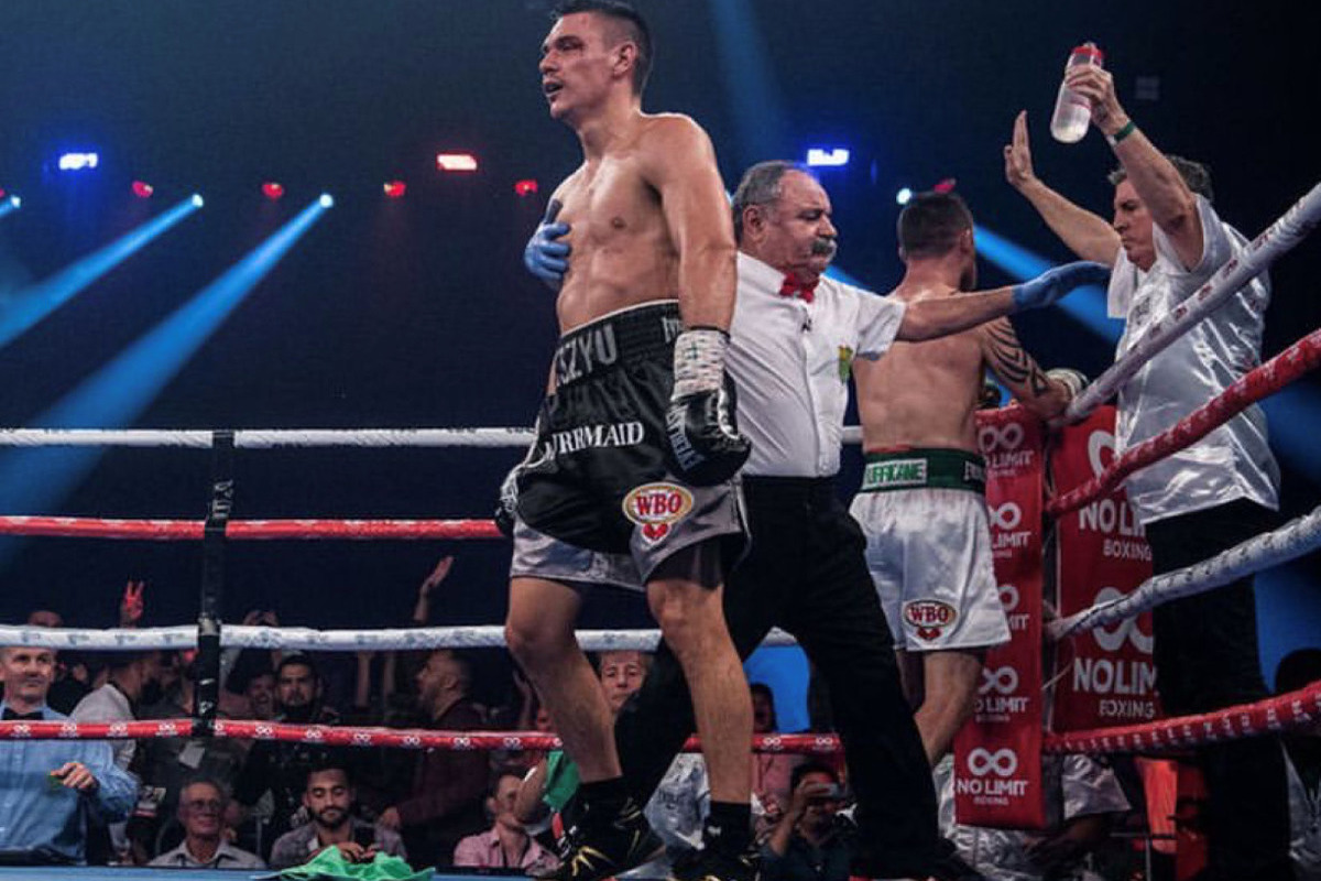 Русский австралиец продолжает бить слабых соперников на профессиональном ринге