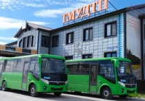 Пандус и камеры: 2 новых автобуса буду возить пассажиров в Тазовском