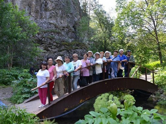 Больше трех тысяч пенсионеров из Башкирии приняли участие в специальном туристическом проекте