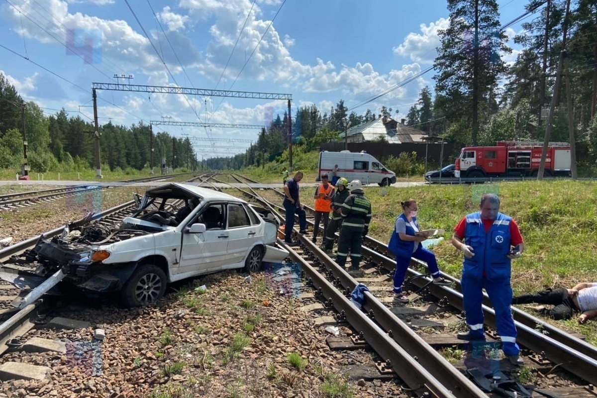 Аварии с поездами картинки