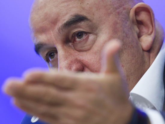 &laquo;Гуд бай. Скучать не будем&raquo;: что говорят об отставке Черчесова