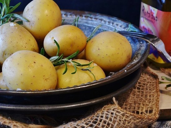 В Луганске на 10 рублей подешевел картофель