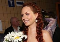 Врачи предприняли попытку отключить певицу МакSим от ЭКМО, но девушка не смогла дышать самостоятельно
