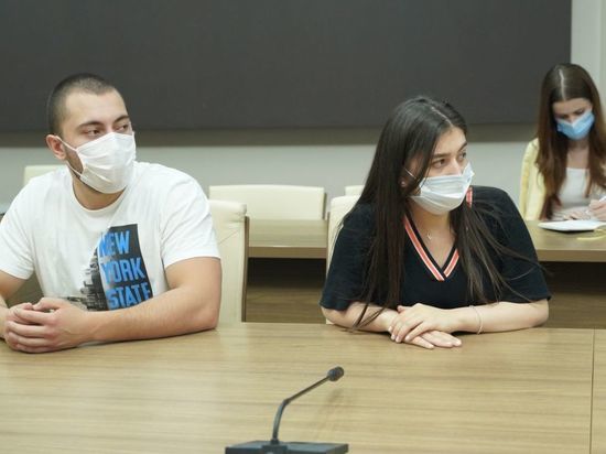 Работающим с COVID-19 cтудентам медколледжа в Осетии дадут места в вузе