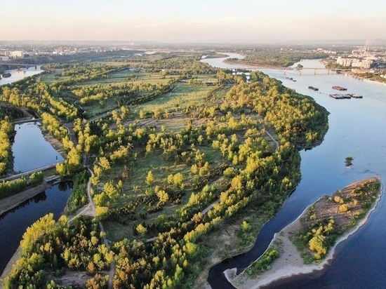 В Красноярске на острове Татышев обнаружили кричащего в воде мужчину