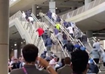 Полиция Лондона разыскивает фанатов, прорвавшихся без билетов на стадион Уэмбли