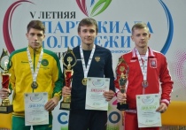 18-летний спортсмен из Омска Алексей Светлишников занял 1-е место в соревнованиях по прыжкам на батуте в Оренбурге
